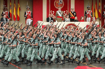 Resultado de imagen de desfile militar hispanidad españa